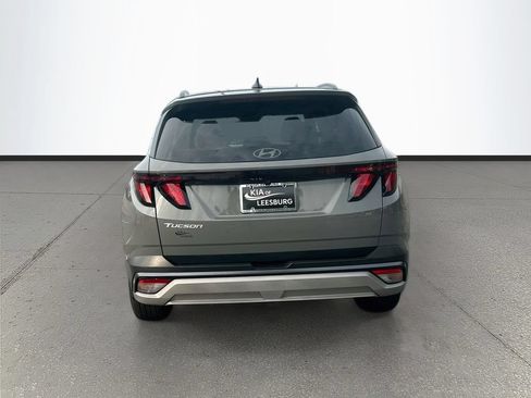 Used 2025 Hyundai Tucson SEL FWD image 6
