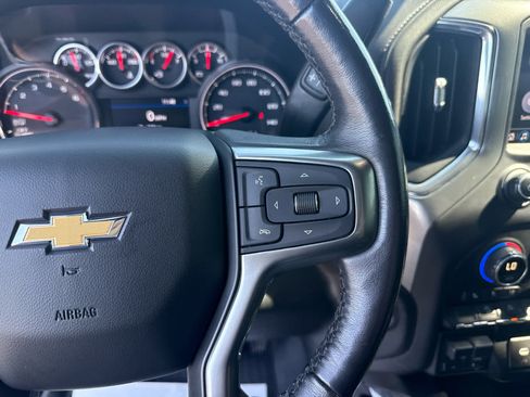 Certified 2020 Chevrolet Silverado 1500 LTZ AWD/4WD image 17