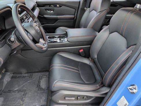 Used 2024 Honda Pilot TrailSport image 16