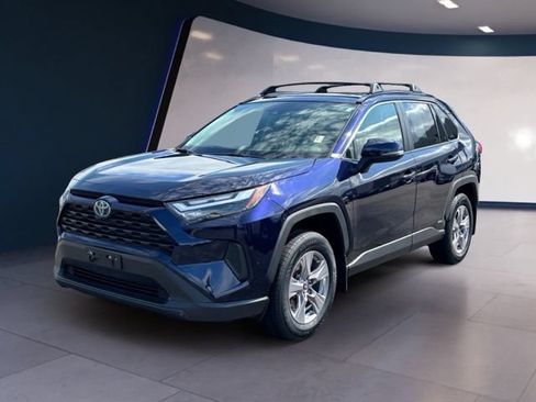 Used 2024 Toyota RAV4 XLE w/ Convenience Package AWD/4WD image 1