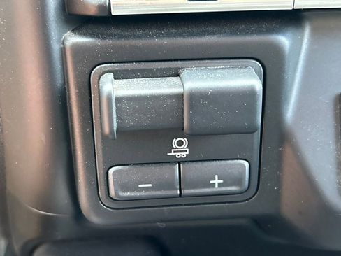 Used 2021 Chevrolet Silverado 1500 RST AWD/4WD image 29