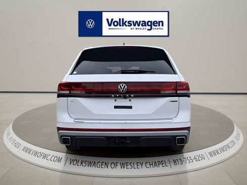 New 2026 Volkswagen Atlas Peak Edition AWD/4WD image 6