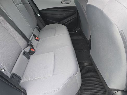 Certified 2025 Toyota Corolla SE image 33