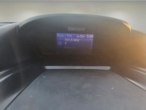 Used 2013 Ford Escape SE image 12