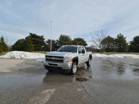 Used 2012 Chevrolet Silverado 2500 LT w/ Snow Plow Prep Package image 1