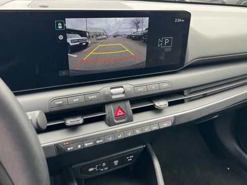 Certified 2025 Kia K4 LXS image 25