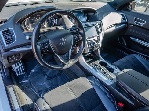 Used 2018 Acura TLX V6 w/ Technology & A-SPEC Pkg FWD image 14