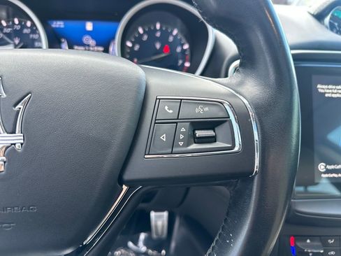 Used 2018 Maserati Ghibli S GranLusso image 20