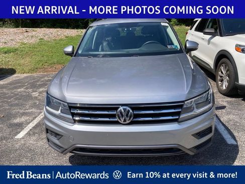 Used 2021 Volkswagen Tiguan SE AWD/4WD image 2