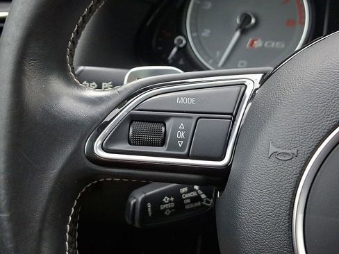 Used 2016 Audi SQ5 Premium Plus w/ Technology Package image 24