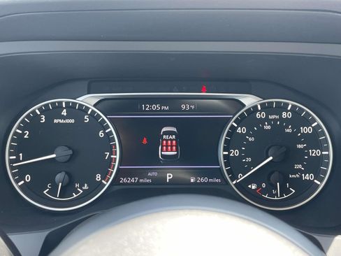 Used 2024 Nissan Pathfinder S AWD/4WD image 18