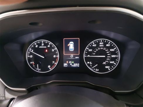 Used 2022 Subaru Outback Limited image 19