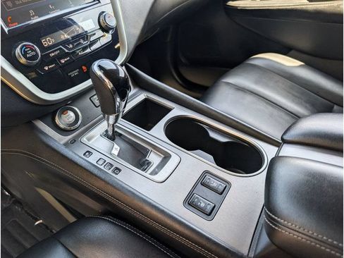 Used 2023 Nissan Murano SV FWD image 18