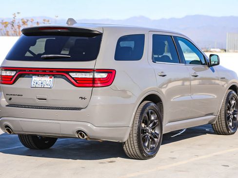 Used 2021 Dodge Durango R/T w/ Technology Group image 5