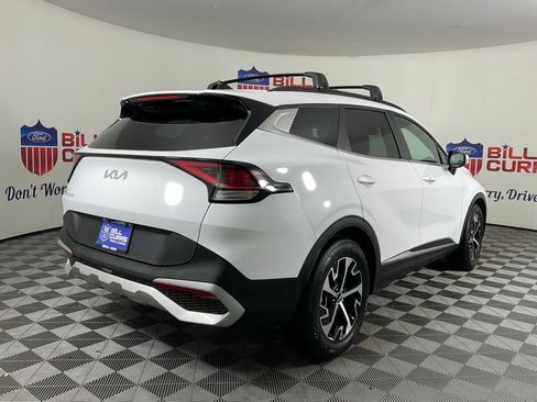Used 2025 Kia Sportage EX w/ Premium Package FWD image 3