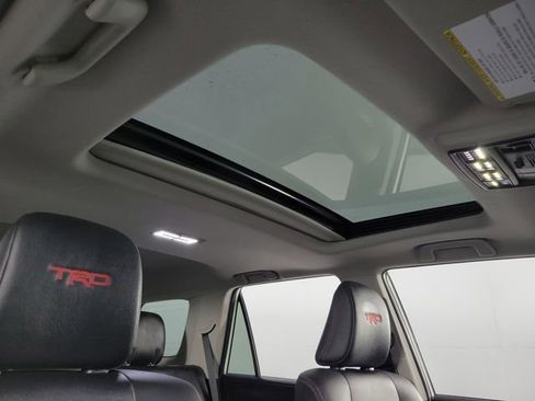 Used 2024 Toyota 4Runner TRD Off-Road Premium w/ Moonroof Package image 19