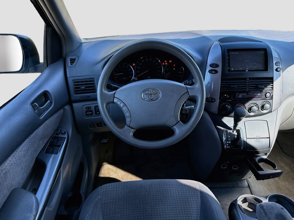 Used 2006 Toyota Sienna LE w/ LE Pkg 3 FWD image 20