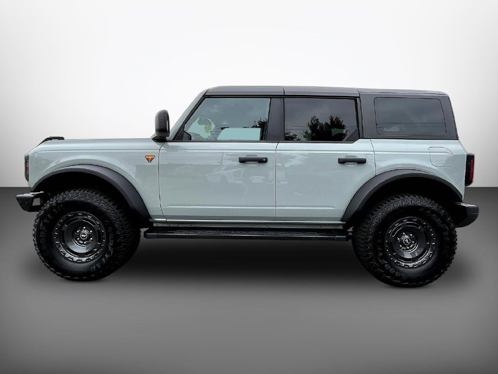 Used 2024 Ford Bronco Badlands AWD/4WD image 4