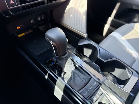 Certified 2026 Toyota Camry SE image 20