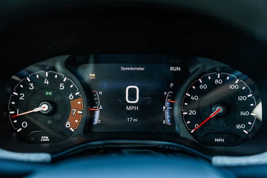 Used 2025 Jeep Compass Sport AWD/4WD image 22