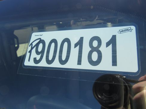 Used 2024 Jeep Wrangler Unlimited Rubicon w/ Technology Group image 30