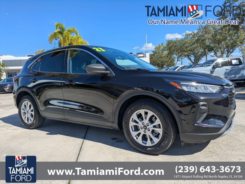 Certified 2023 Ford Escape Active FWD image 1