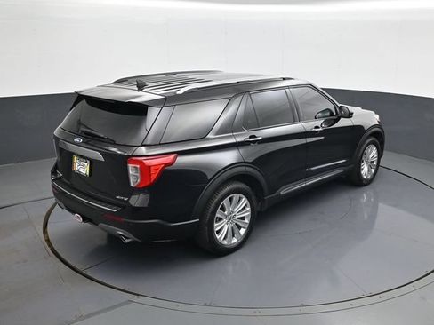 Used 2024 Ford Explorer Limited w/ Limited Technology Package AWD/4WD image 18