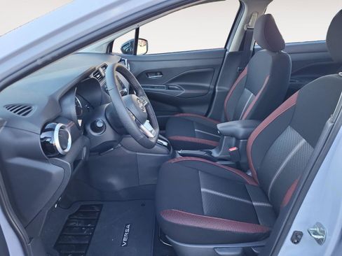 New 2025 Nissan Versa SR w/ Trunk Package image 10