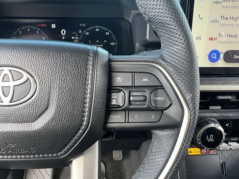 Certified 2025 Toyota Tacoma Limited image 22