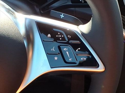 New 2026 Mercedes-Benz GLC 300 image 10