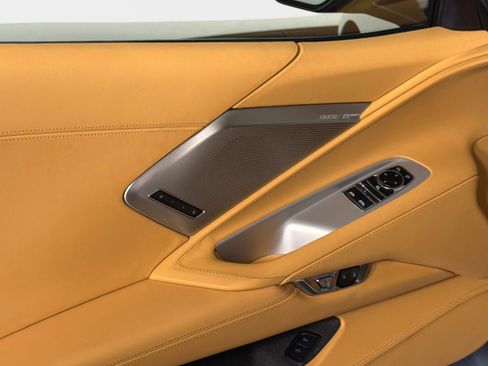 Used 2021 Chevrolet Corvette Stingray Premium Cpe w/ Z51 Performance Package image 27