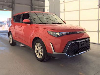 Used 2023 Kia Soul LX w/ Option Group 015