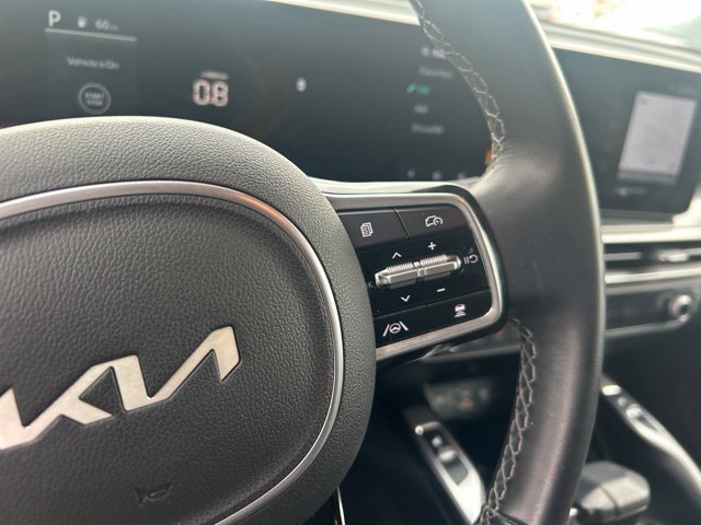 Used 2025 Kia Sorento S FWD image 21