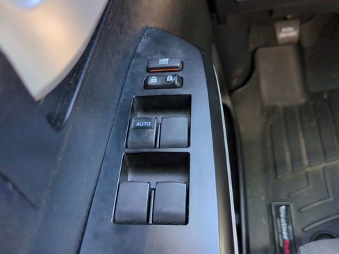 Used 2019 Toyota Tundra SR5 w/ SX Package RWD image 18
