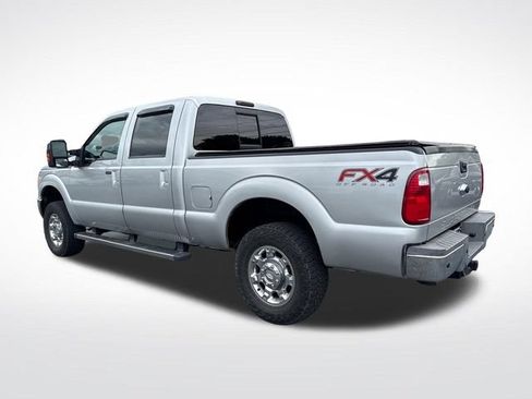 Used 2013 Ford F250 Lariat w/ Chrome Pkg AWD/4WD image 3