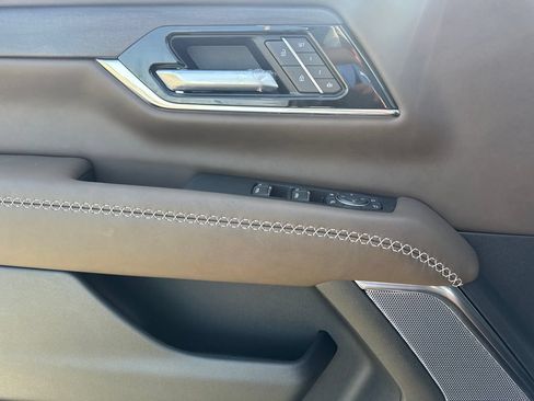 New 2026 GMC Yukon Denali Ultimate AWD/4WD image 20
