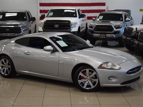 Used 2007 Jaguar XK XK 2dr Coupe image 2