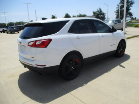 Used 2019 Chevrolet Equinox LT AWD/4WD image 4