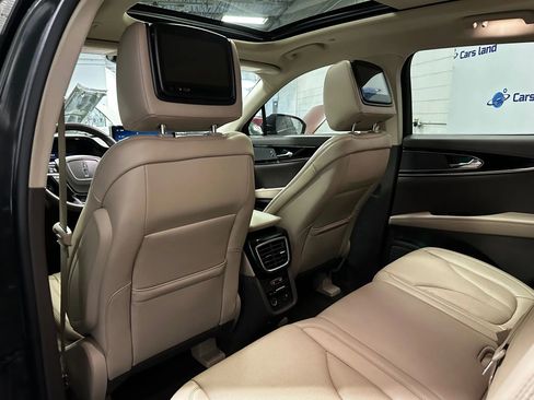 Used 2022 Lincoln Nautilus Reserve AWD/4WD image 14
