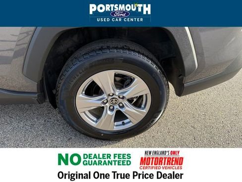 Used 2023 Toyota RAV4 XLE image 22