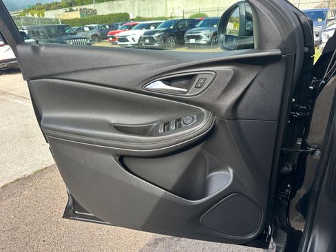 Used 2025 Buick Encore GX Preferred image 20