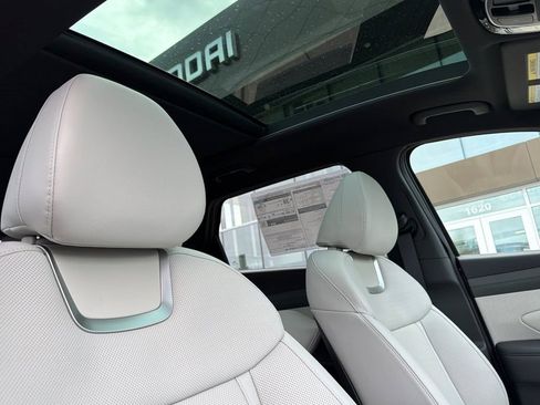 New 2026 Hyundai Tucson Limited image 15