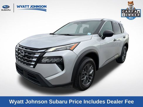 Used 2024 Nissan Rogue S FWD image 1