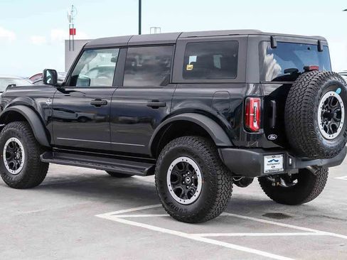 New 2026 Ford Bronco Outer Banks AWD/4WD image 6