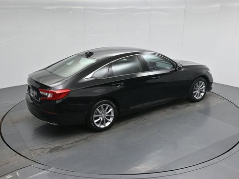 Used 2022 Honda Accord LX image 38