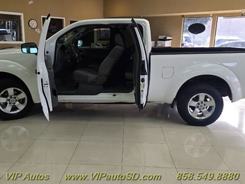 Used 2014 Nissan Frontier S image 4