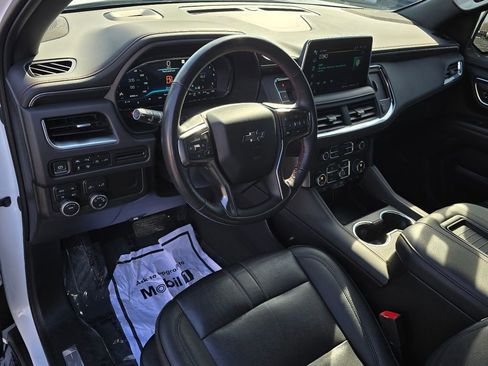 Used 2022 Chevrolet Tahoe RST w/ Luxury Package image 18