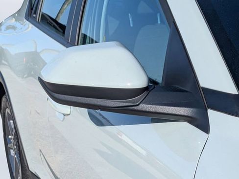 Used 2025 Kia K4 LXS FWD image 11