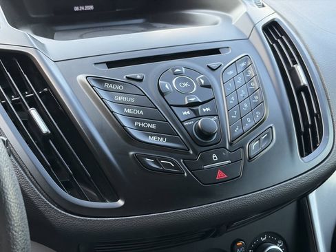 Used 2016 Ford Escape SE FWD image 27