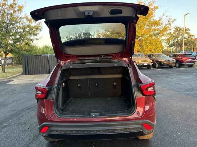 Used 2024 Chevrolet Trax RS w/ Driver Confidence Package FWD image 7